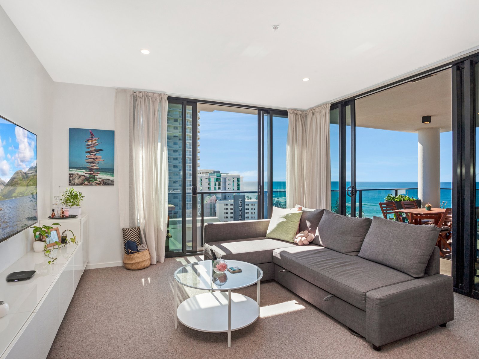 83/72 The Esplanade BURLEIGH HEADS 2