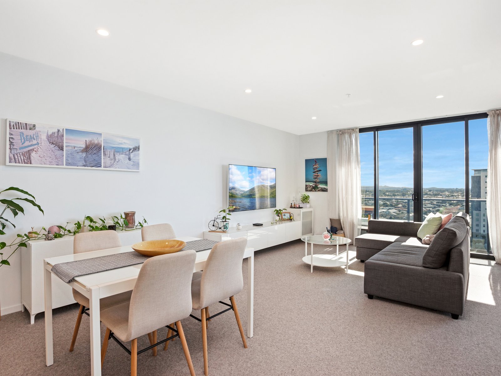 83/72 The Esplanade BURLEIGH HEADS 3