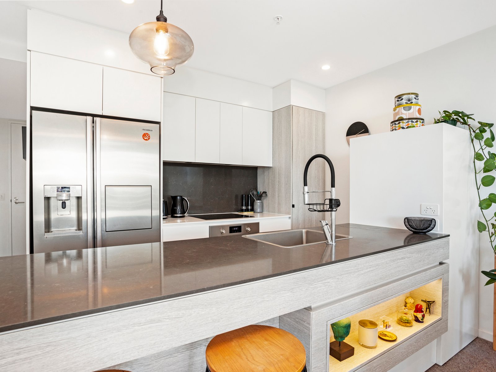 83/72 The Esplanade BURLEIGH HEADS 4