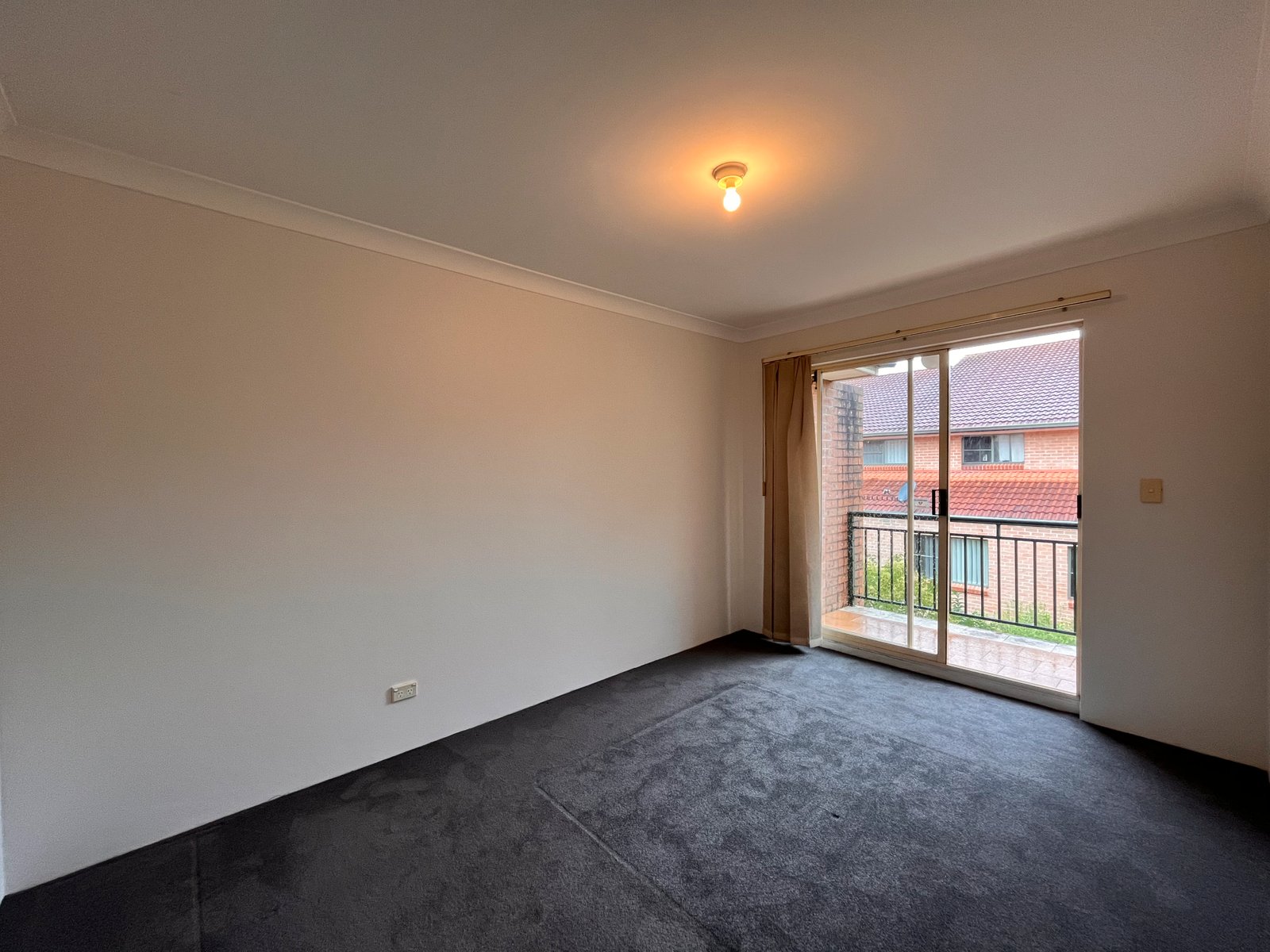 8/38 Hampden Street BEVERLY HILLS 5