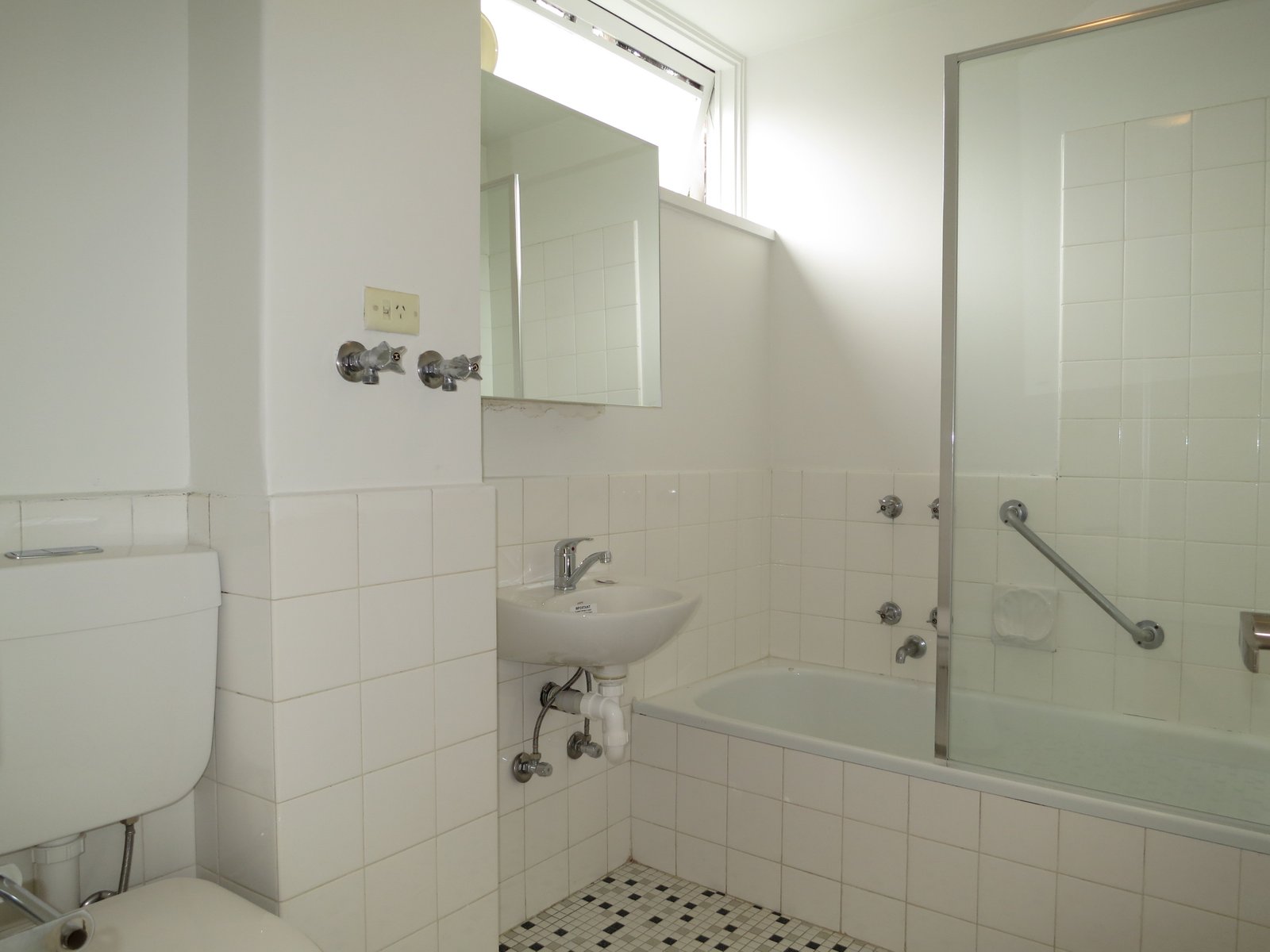 Gallery: 8/38 York Street