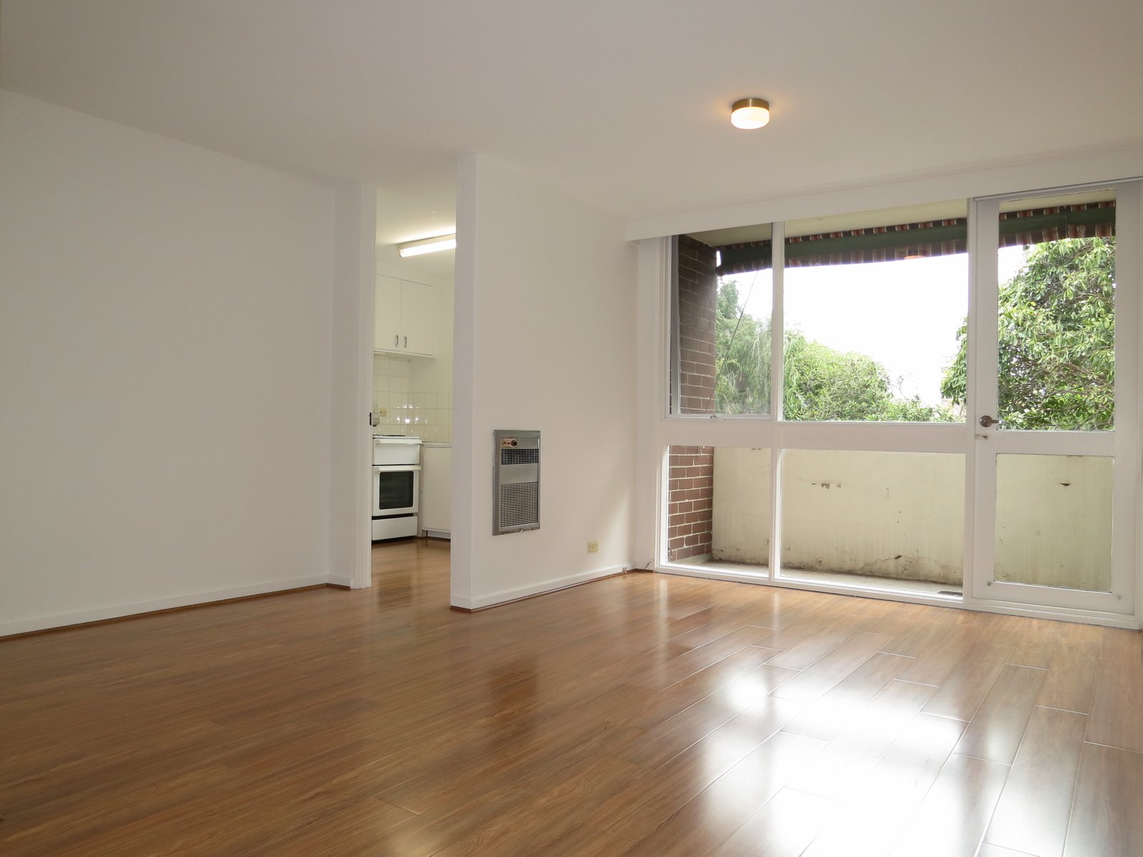 Gallery: 8/38 York Street