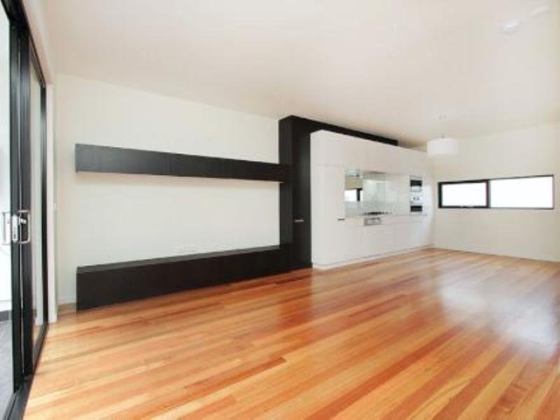 Gallery: 8/39 Kooyong Road