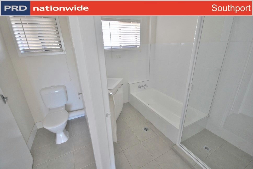 8/39 Lenneberg Street SOUTHPORT 5