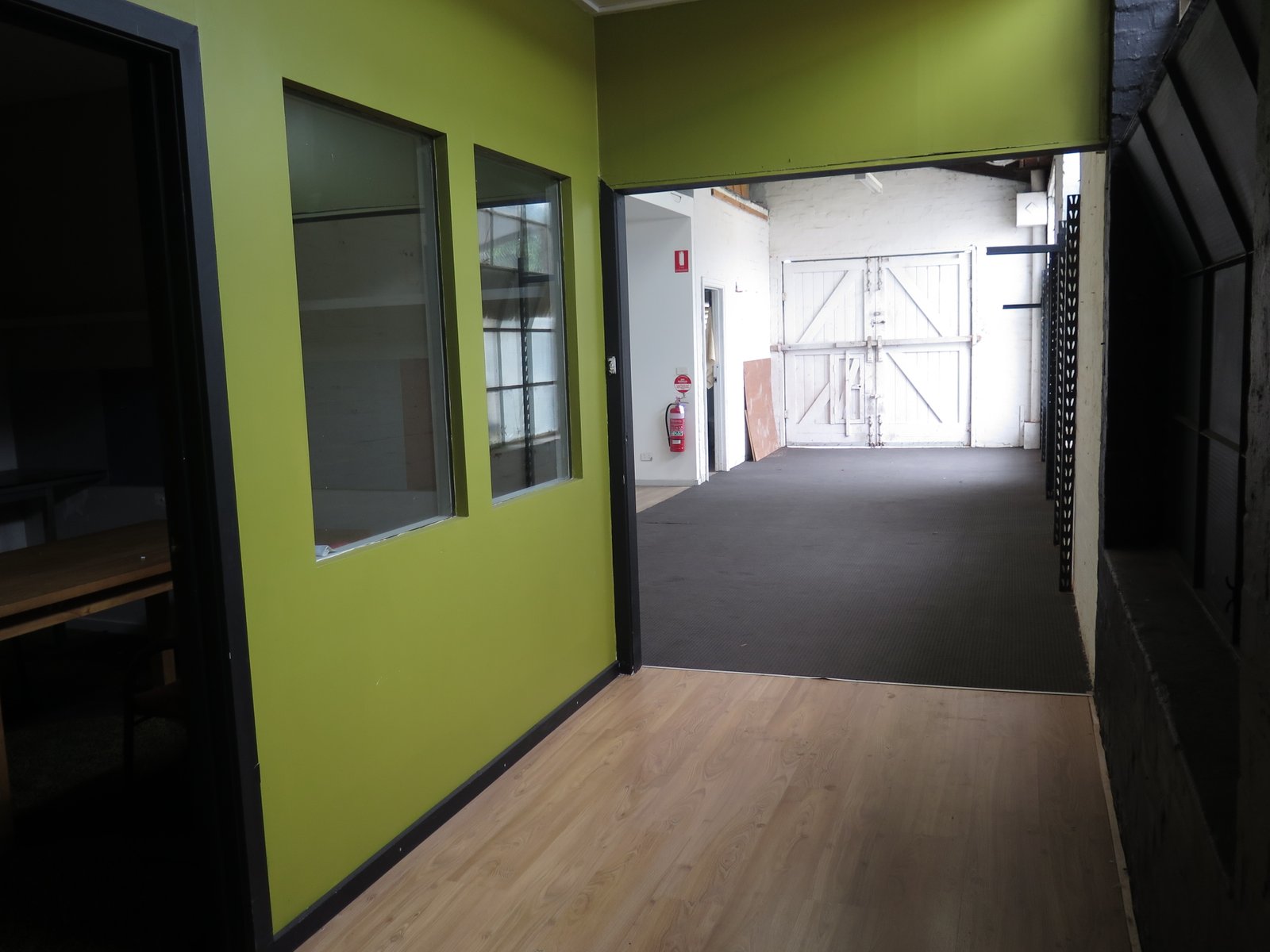 Gallery: 839 Nepean Highway