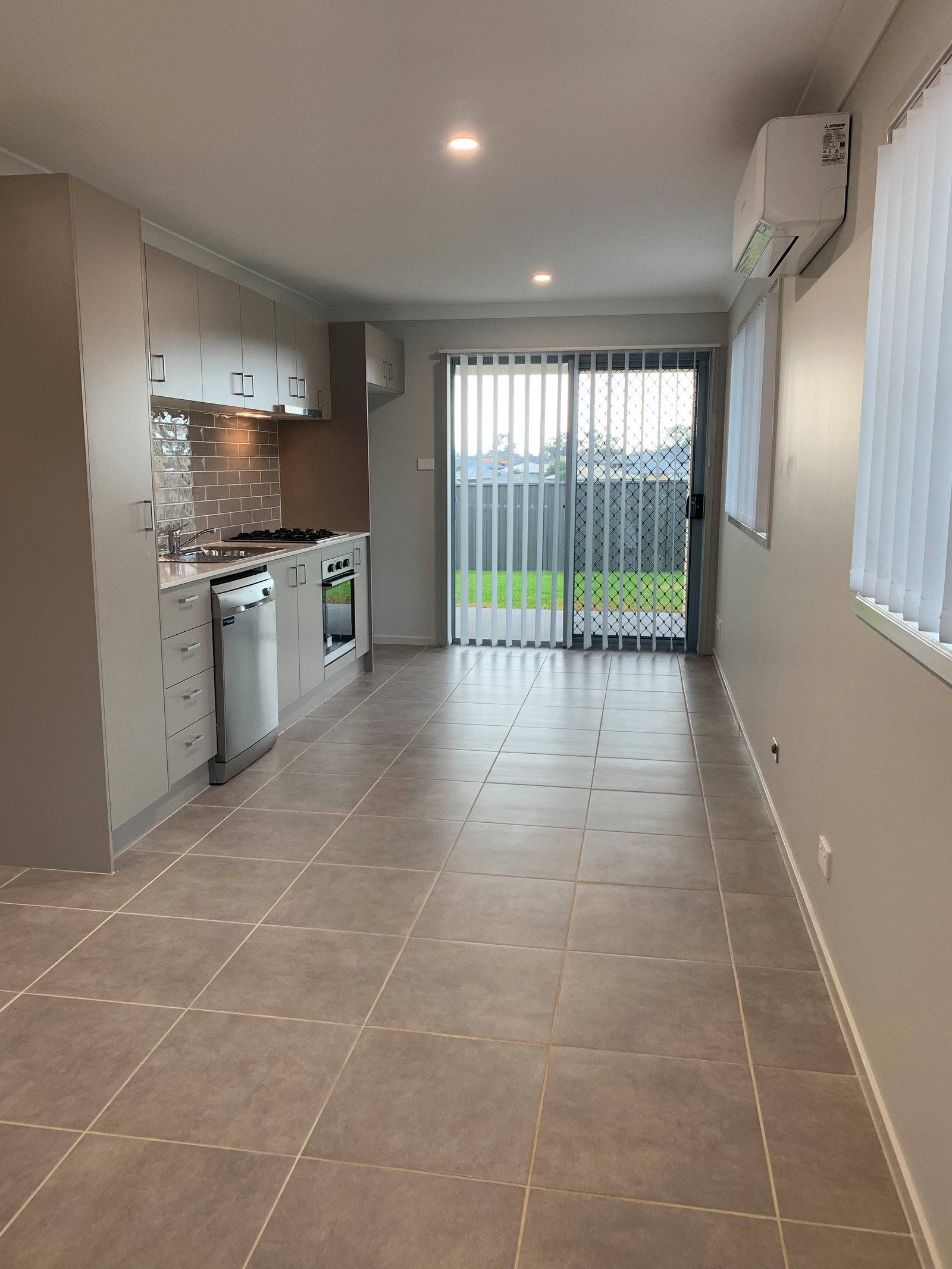 83a Aberglasslyn Rd  Rutherford 5