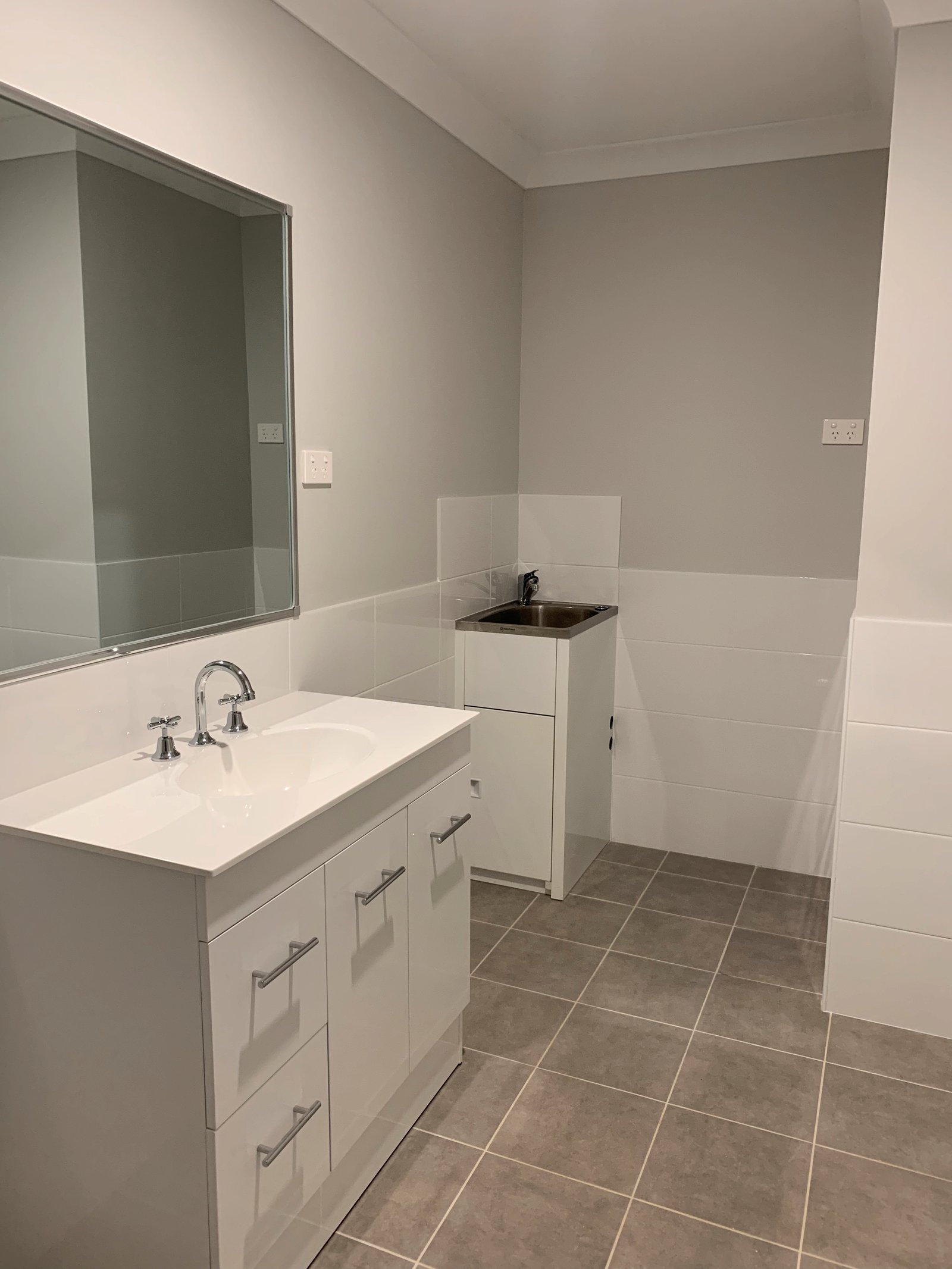 83a Aberglasslyn Rd  Rutherford 11