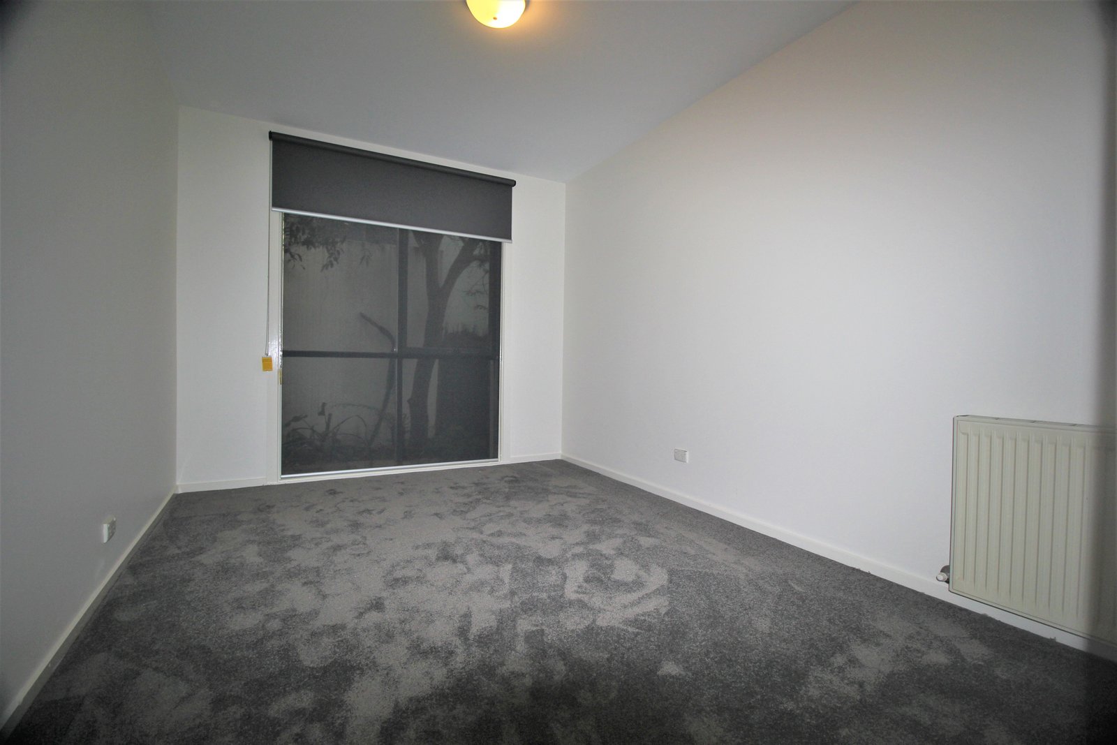Gallery: 83A Beach Road