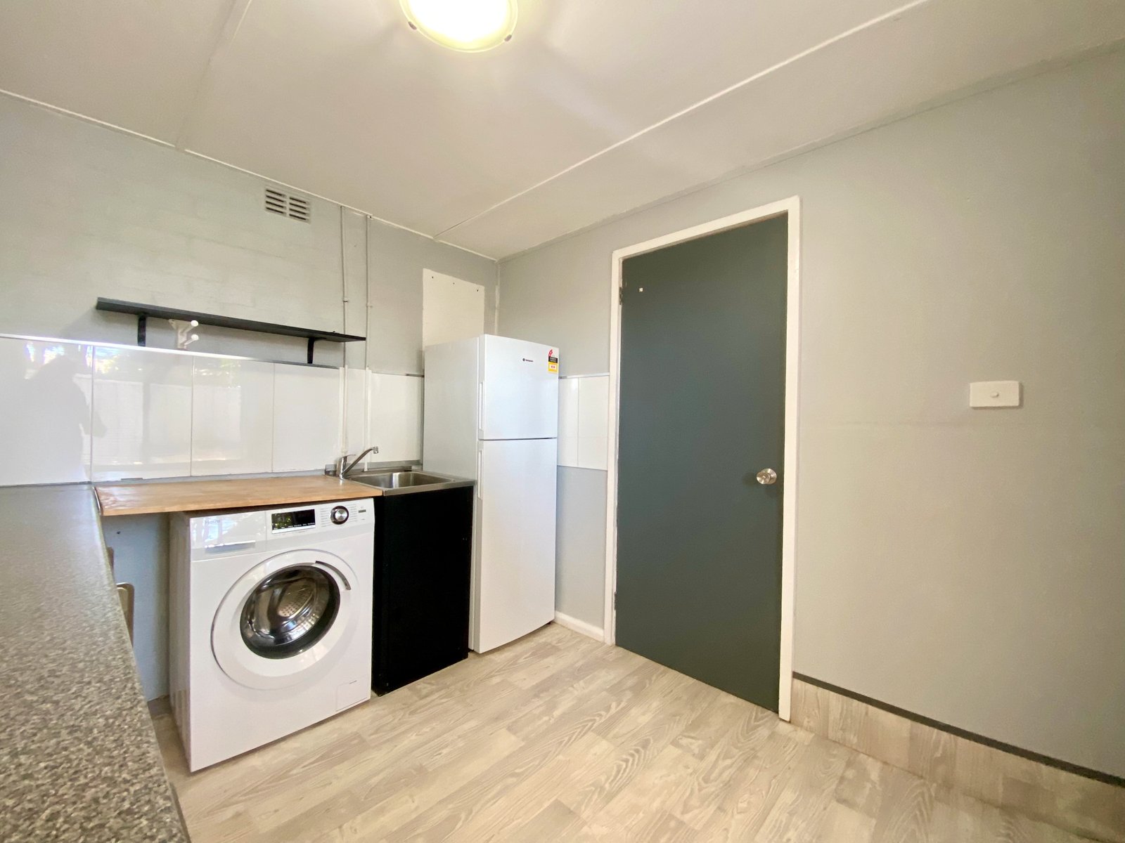 83a Campbell Avenue ANNA BAY 9