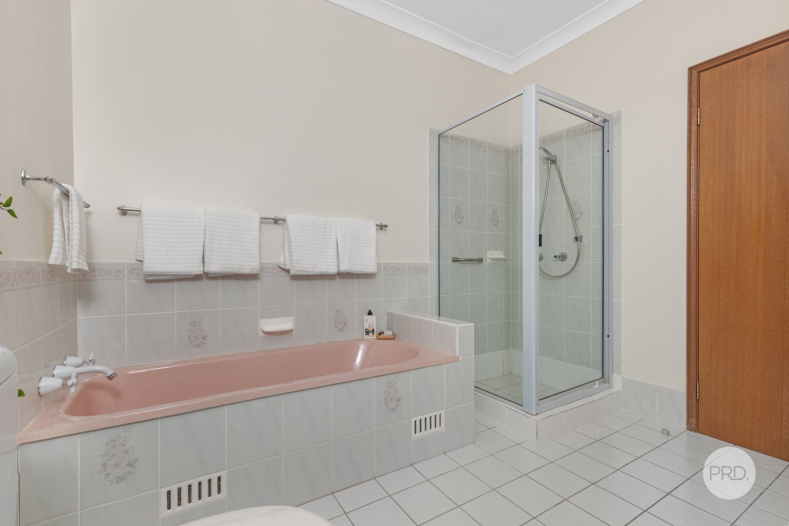 83A Gungah Bay Road OATLEY 13