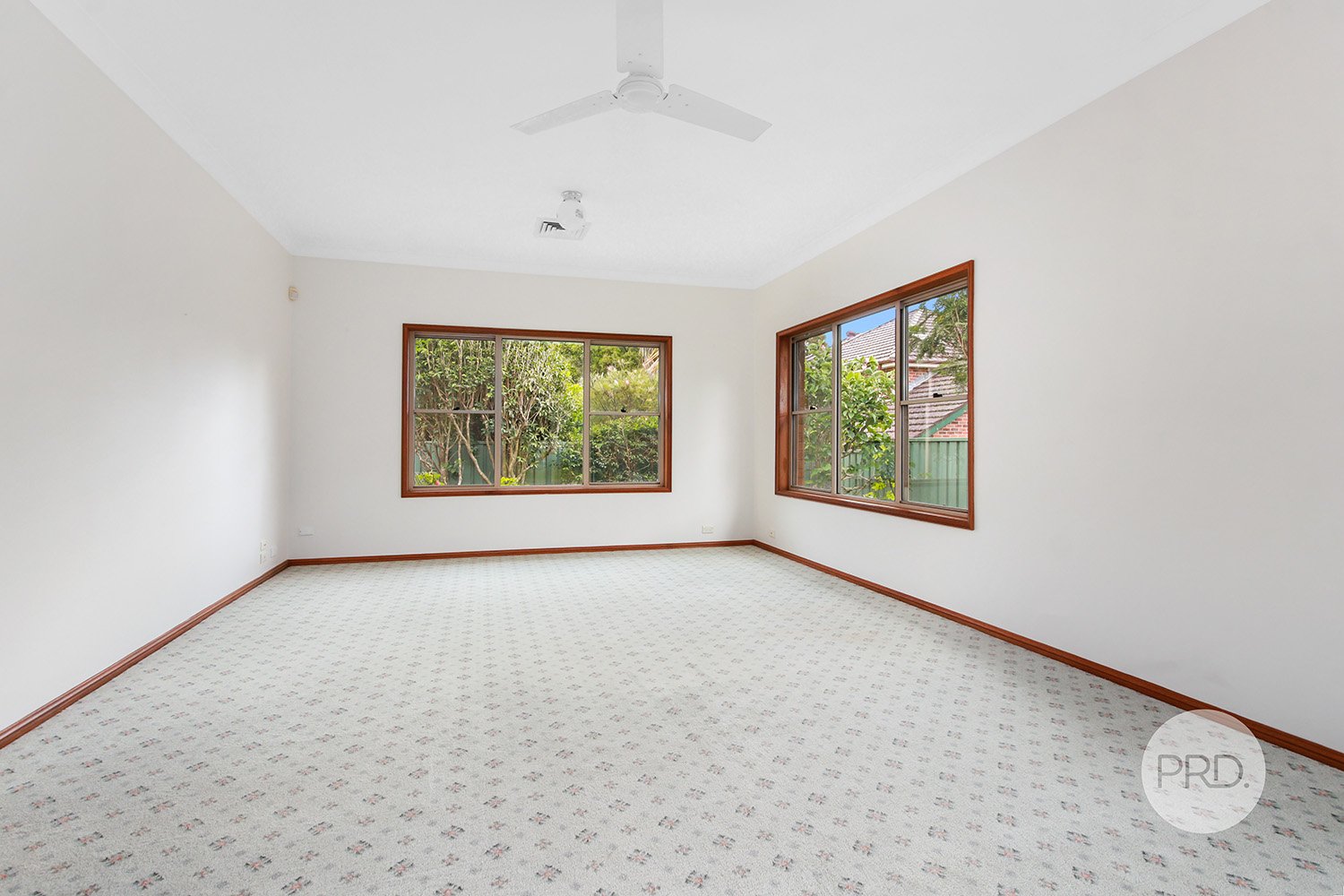 83A Gungah Bay Road OATLEY 3