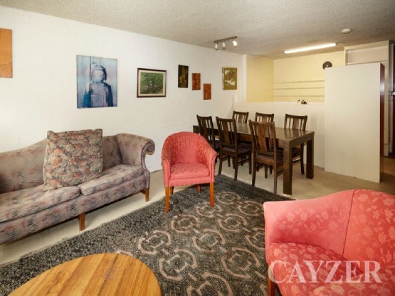 Gallery: 83A Park Street