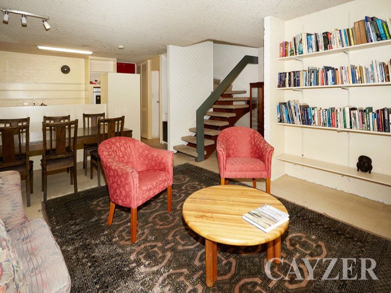 Gallery: 83A Park Street