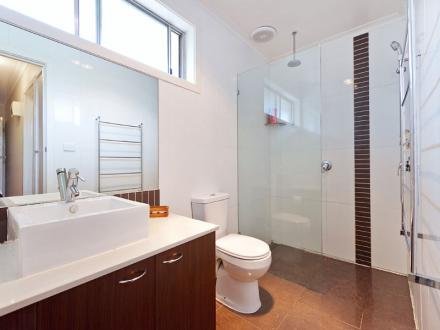 Gallery: 8/4-6 Maxwell Court