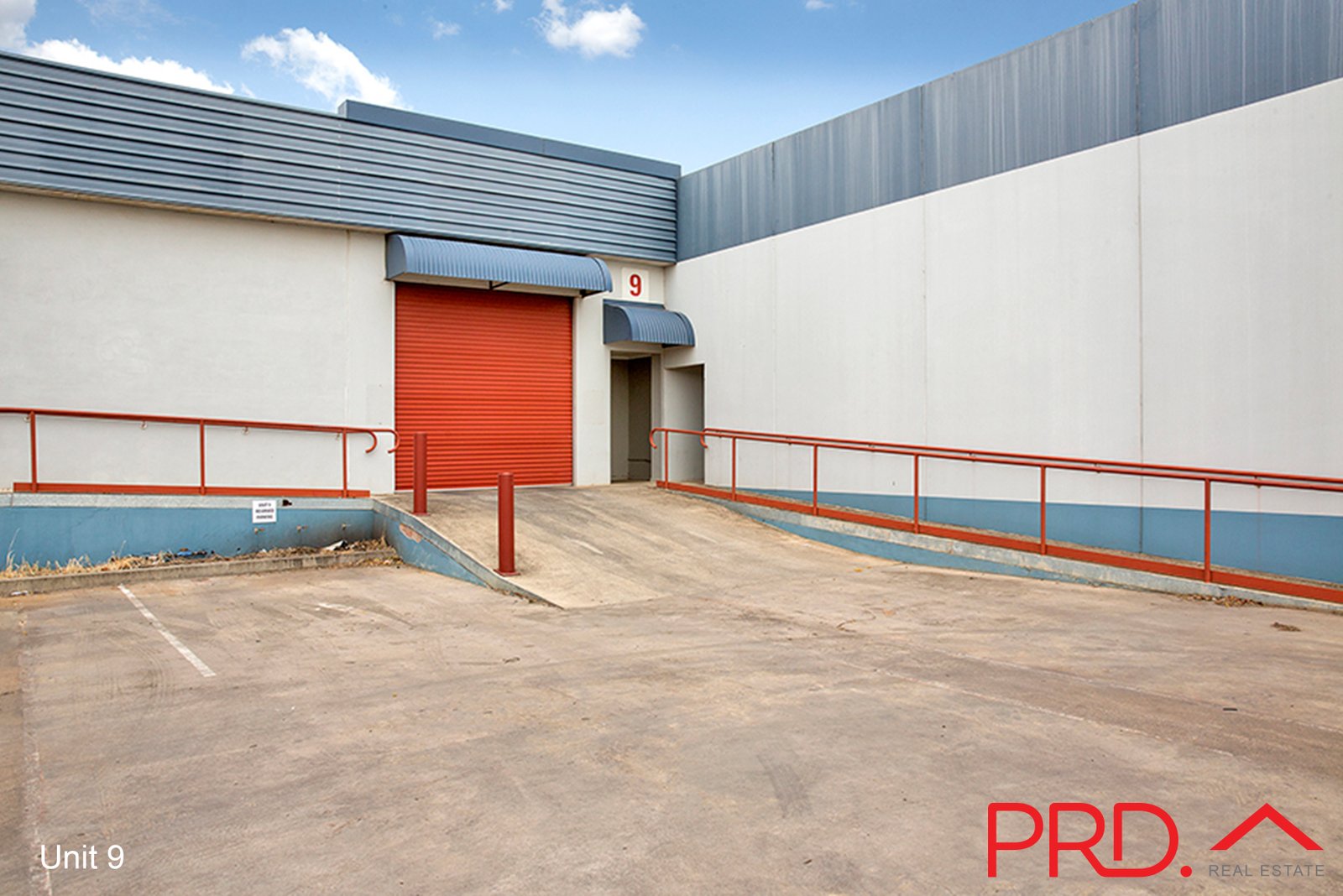 84-92 Barnes Street TAMWORTH 4