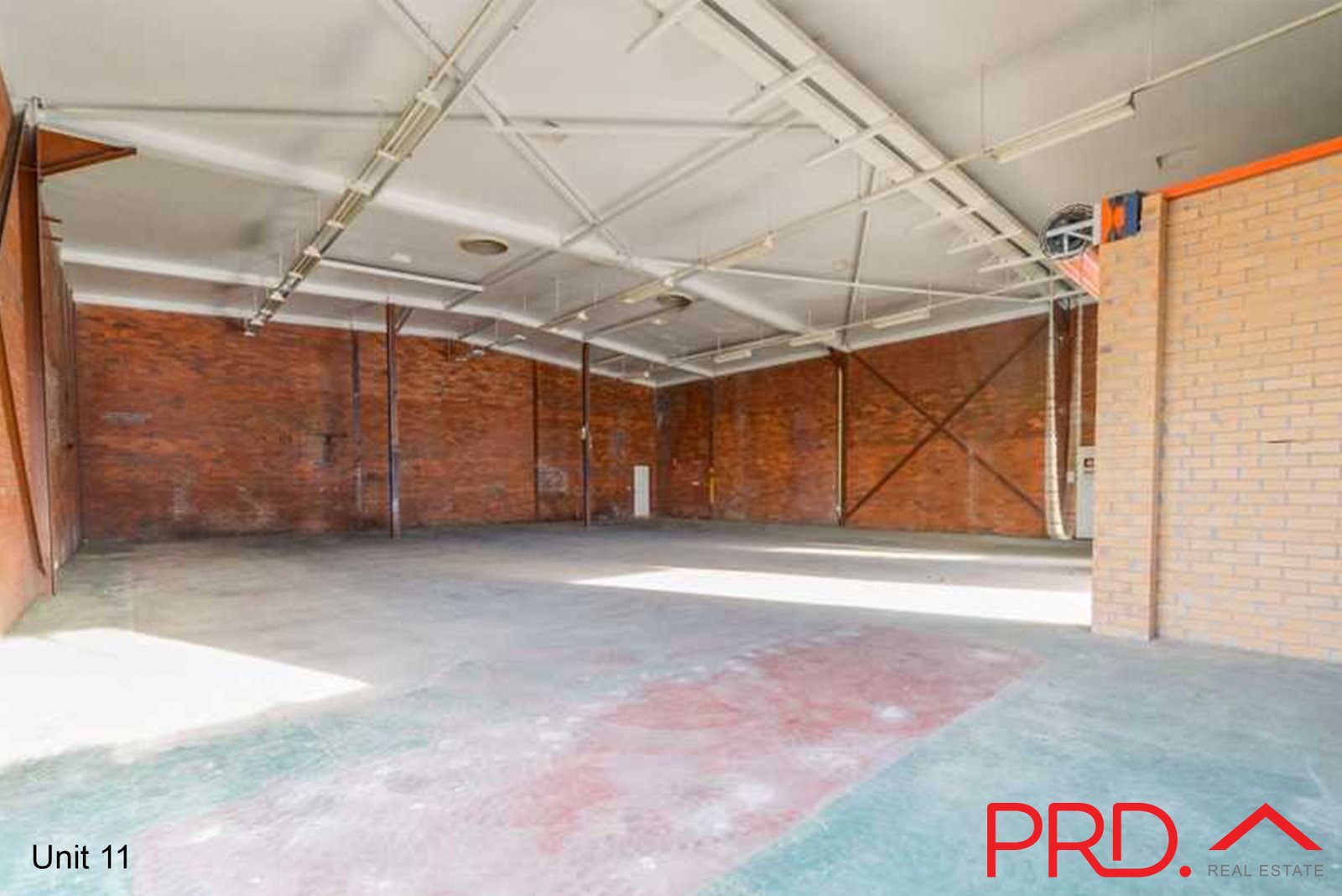 84-92 Barnes Street TAMWORTH 9