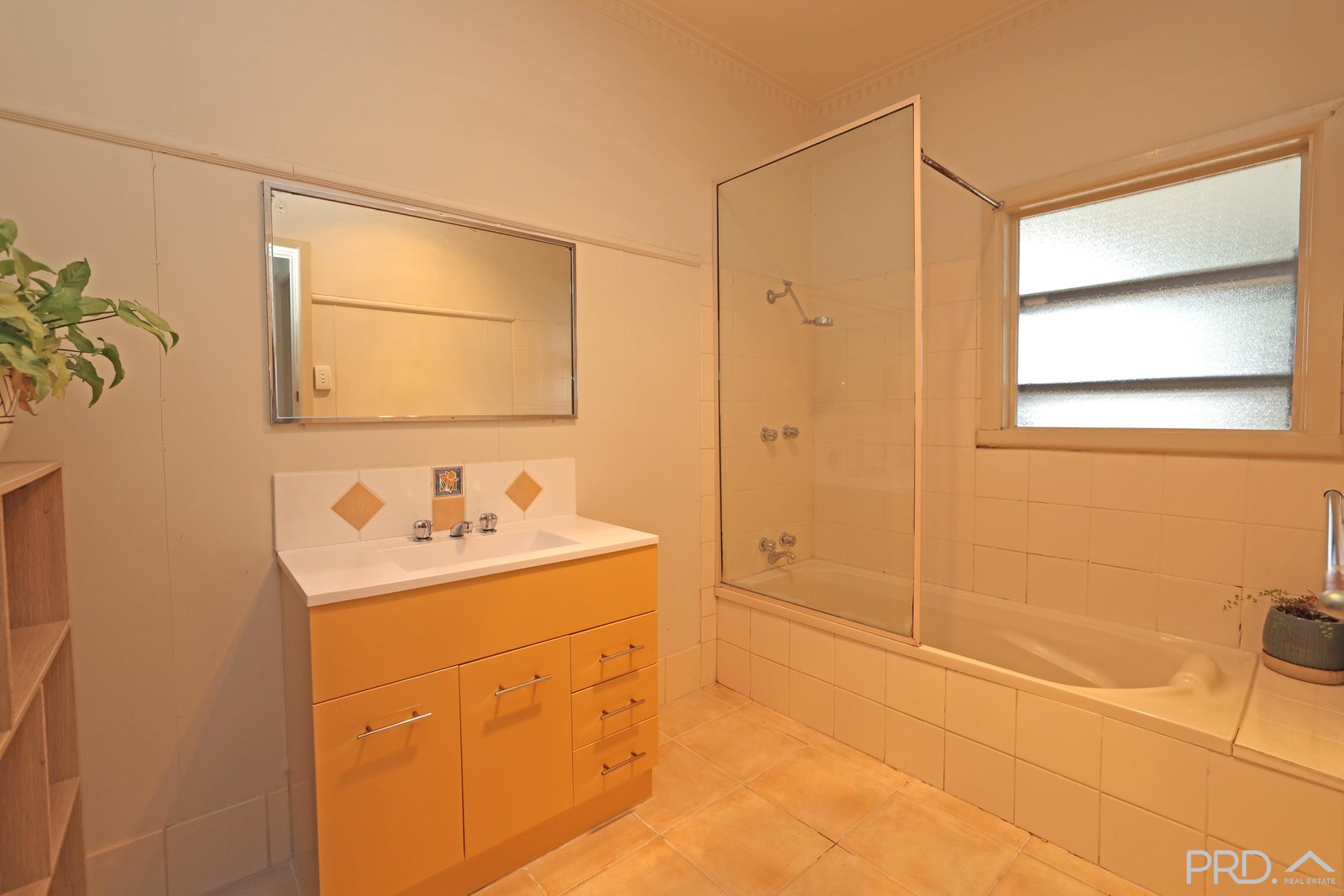 84 Adams Street WENTWORTH 7