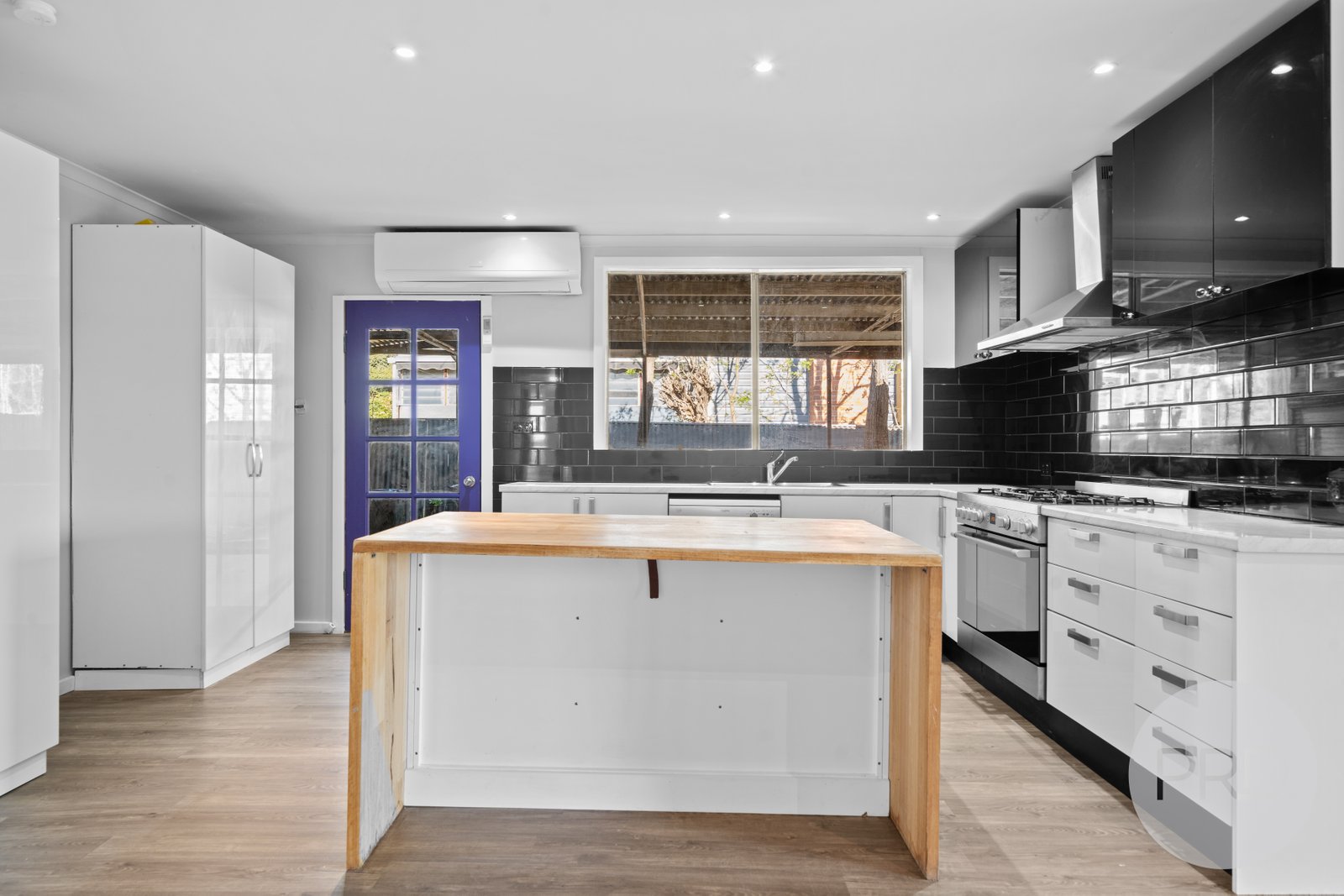 84 Allonby Avenue FOREST HILL 7