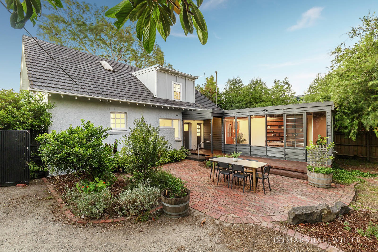 84 Asling Street, Brighton, VIC