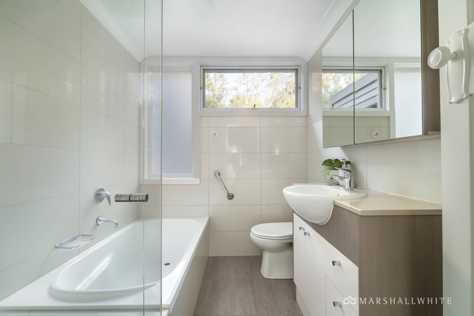 84 Asling Street, Brighton, VIC