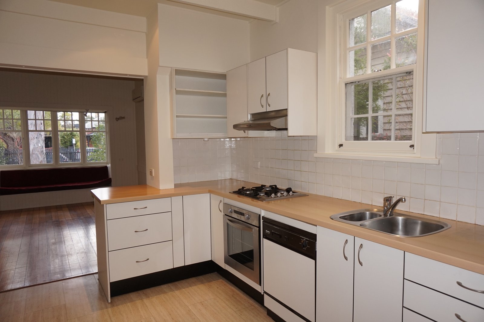 Gallery: 84 Asling Street