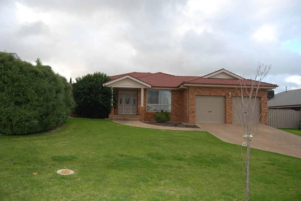 84 Atherton Crescent TATTON 1