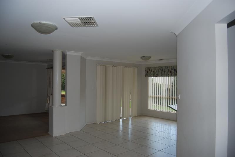 84 Atherton Crescent TATTON 4