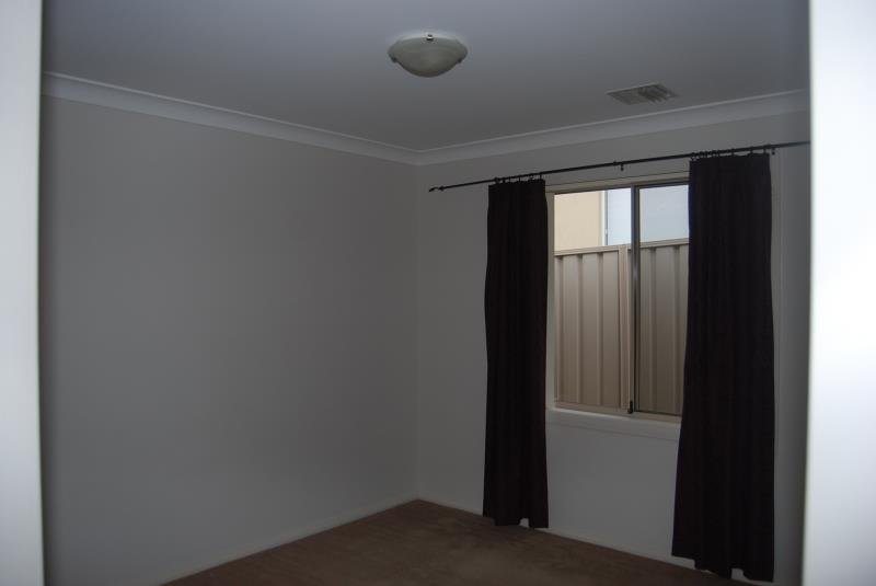 84 Atherton Crescent TATTON 7