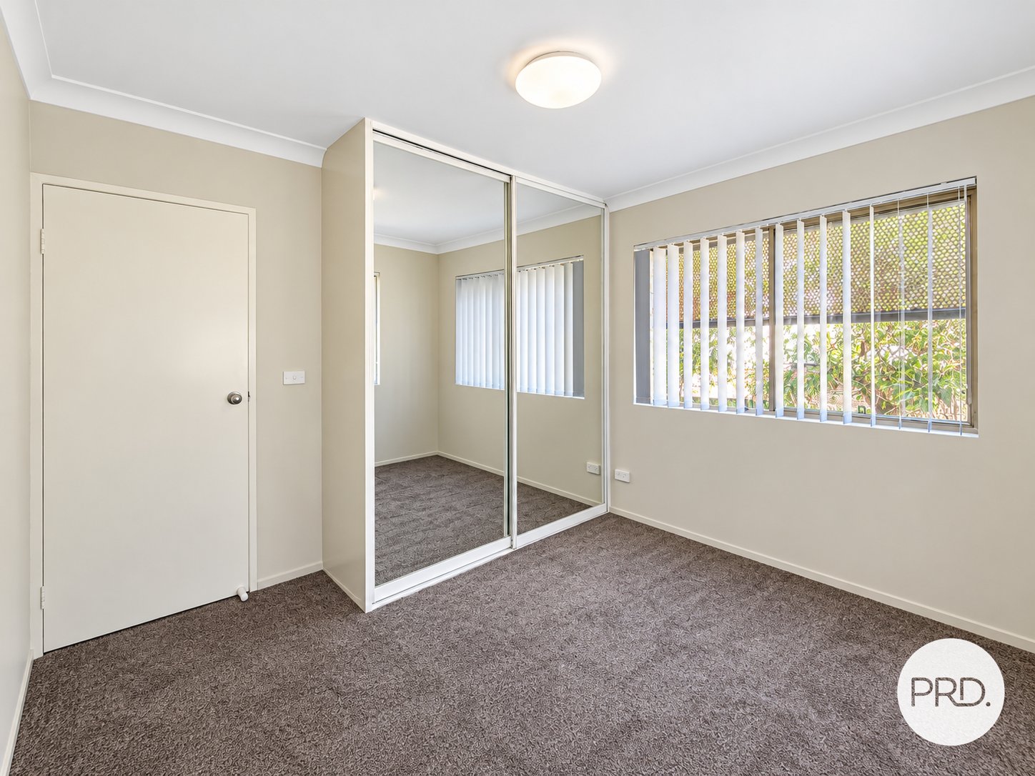 8/4 Bourke Street LIVERPOOL 5