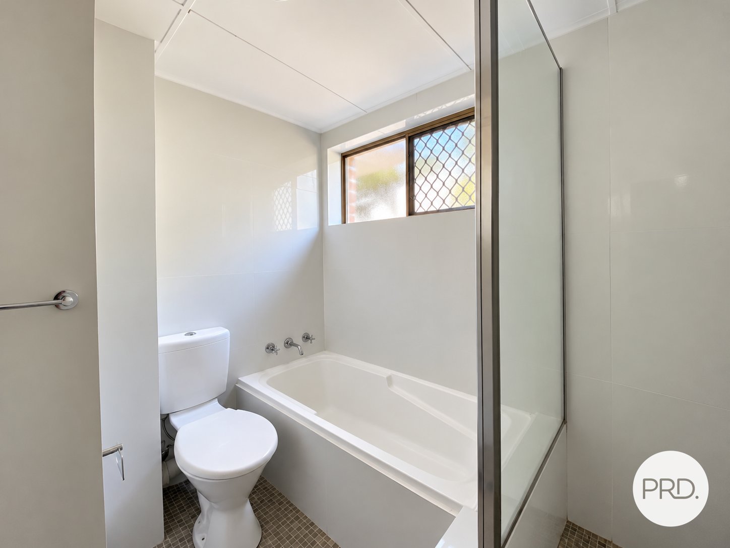 8/4 Bourke Street LIVERPOOL 6