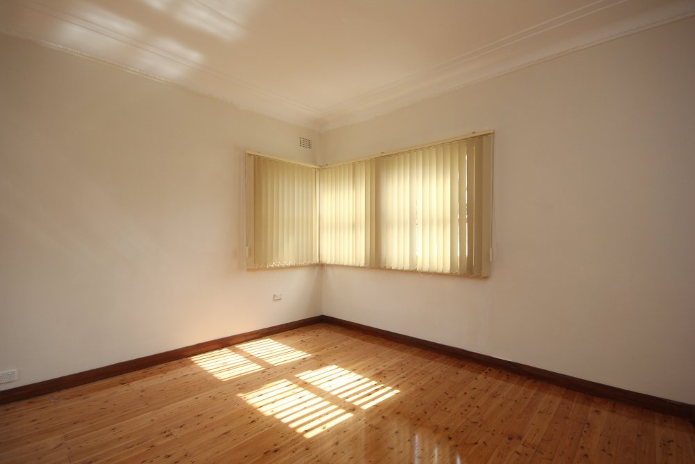 84 Canonbury Grove BEXLEY NORTH 4