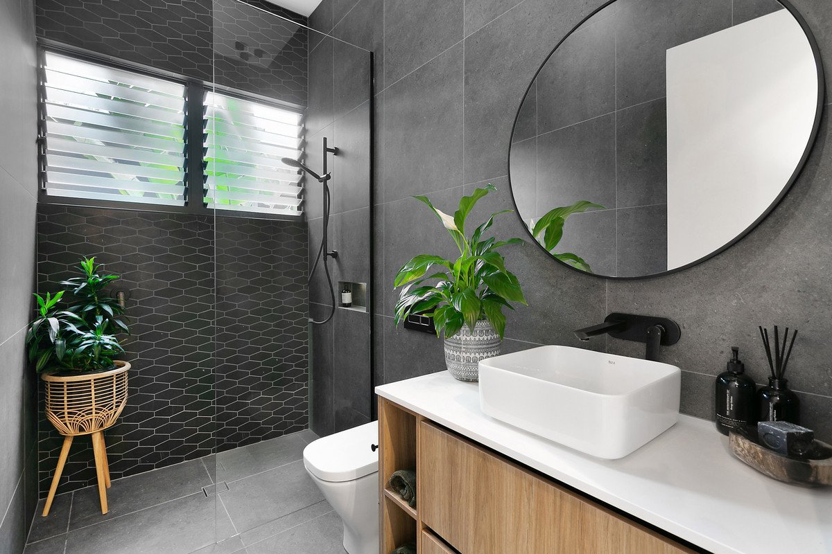 84 Chainey Avenue MIAMI 9