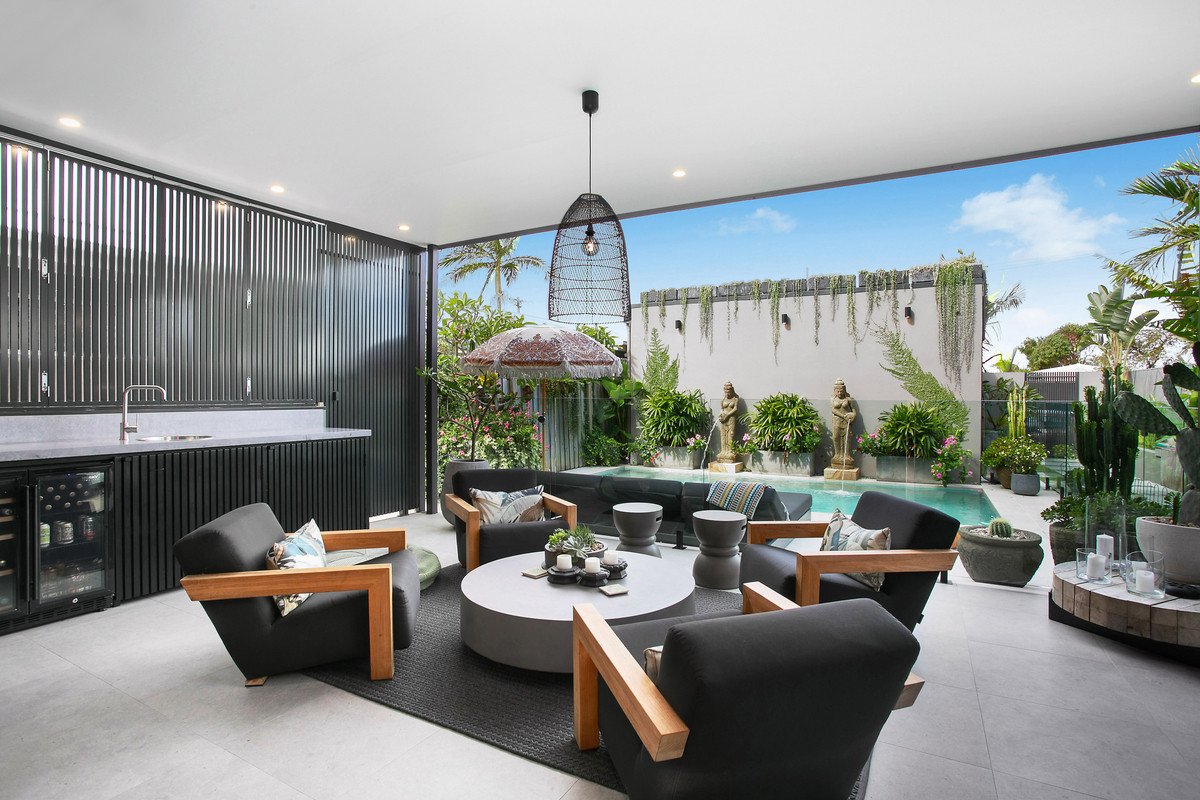 84 Chainey Avenue MIAMI 3