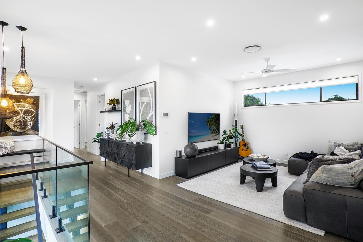 84 Chainey Avenue MIAMI 6