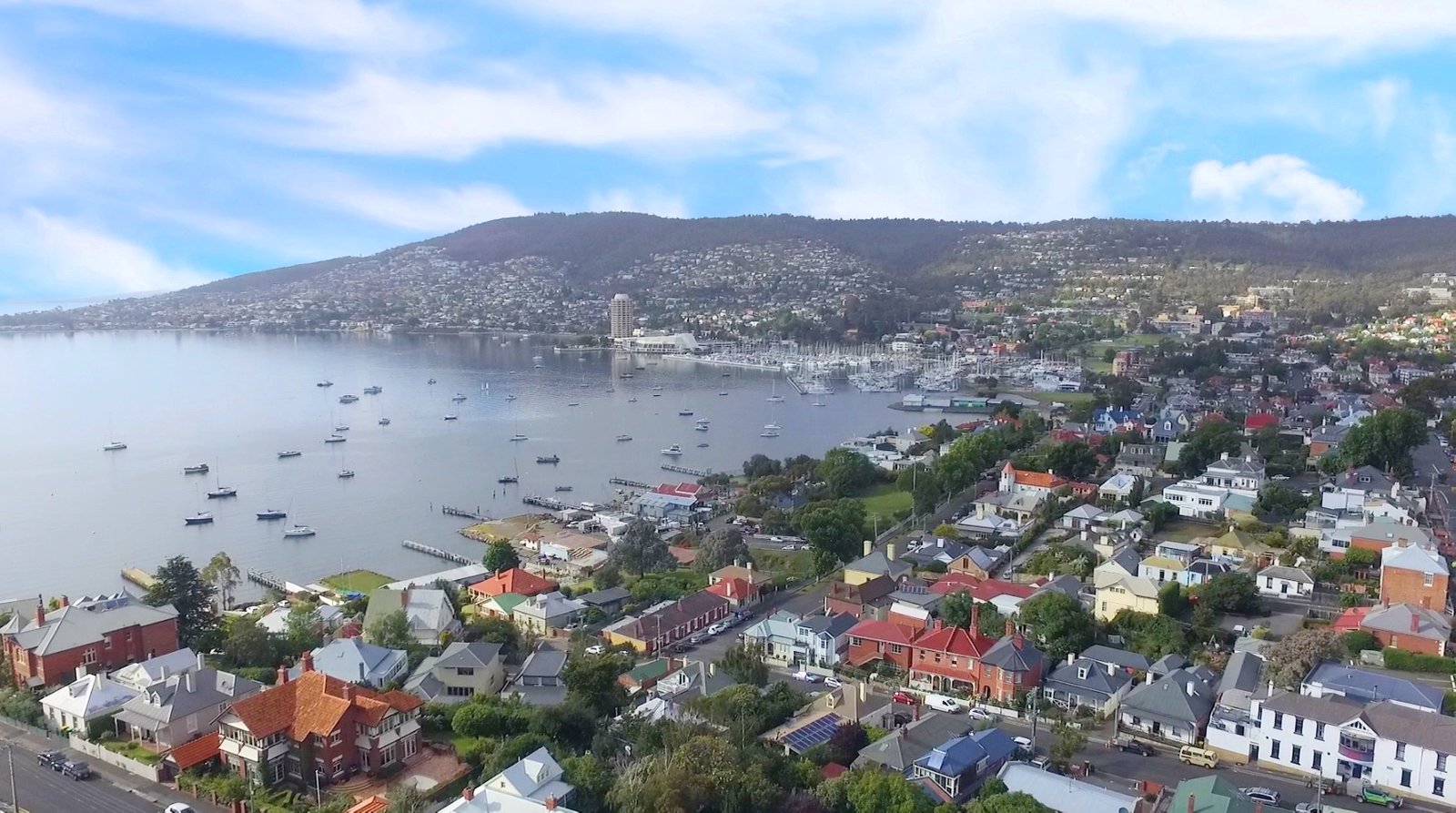 8/4 Colville Street BATTERY POINT 19