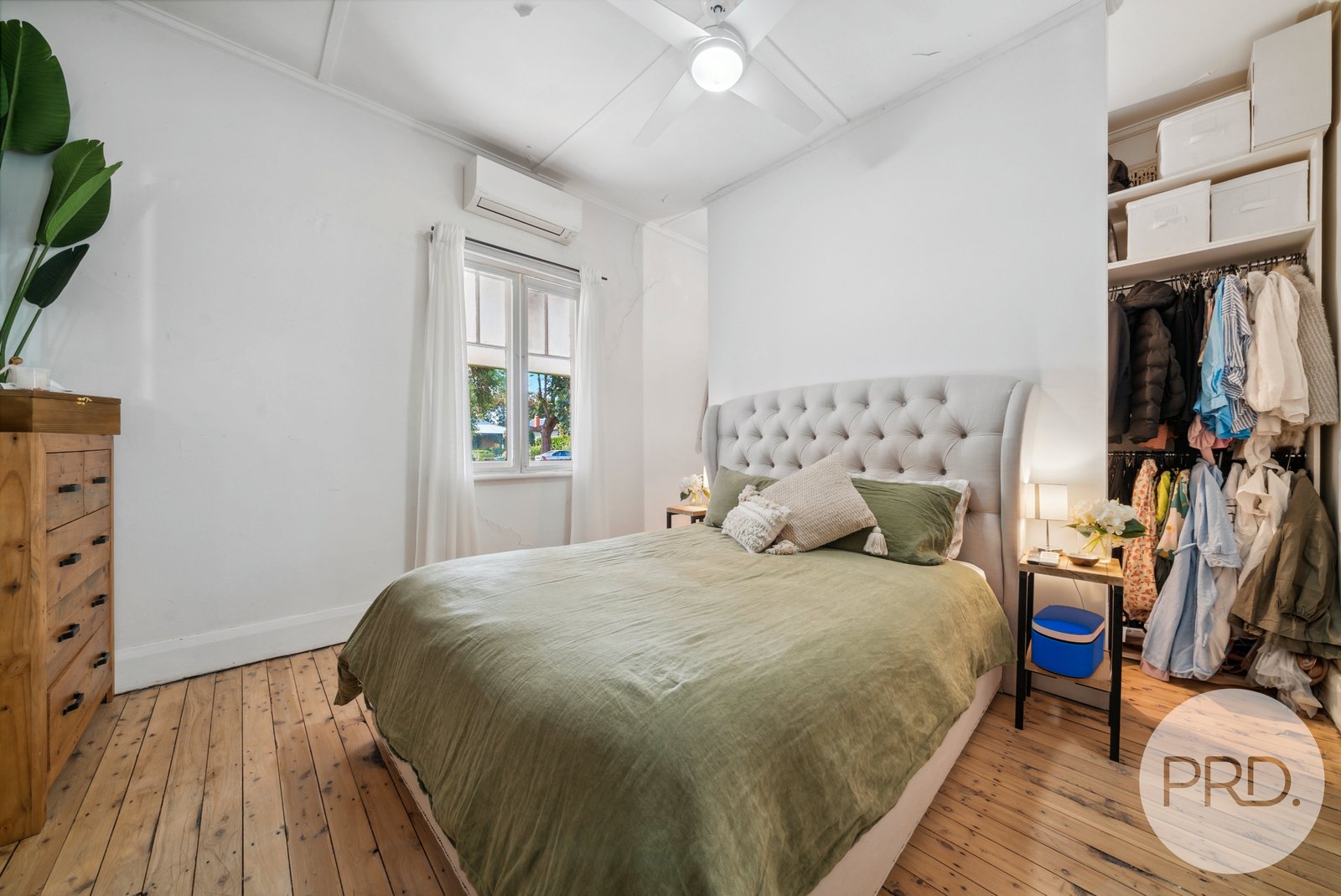 84 Crampton Street WAGGA WAGGA 6