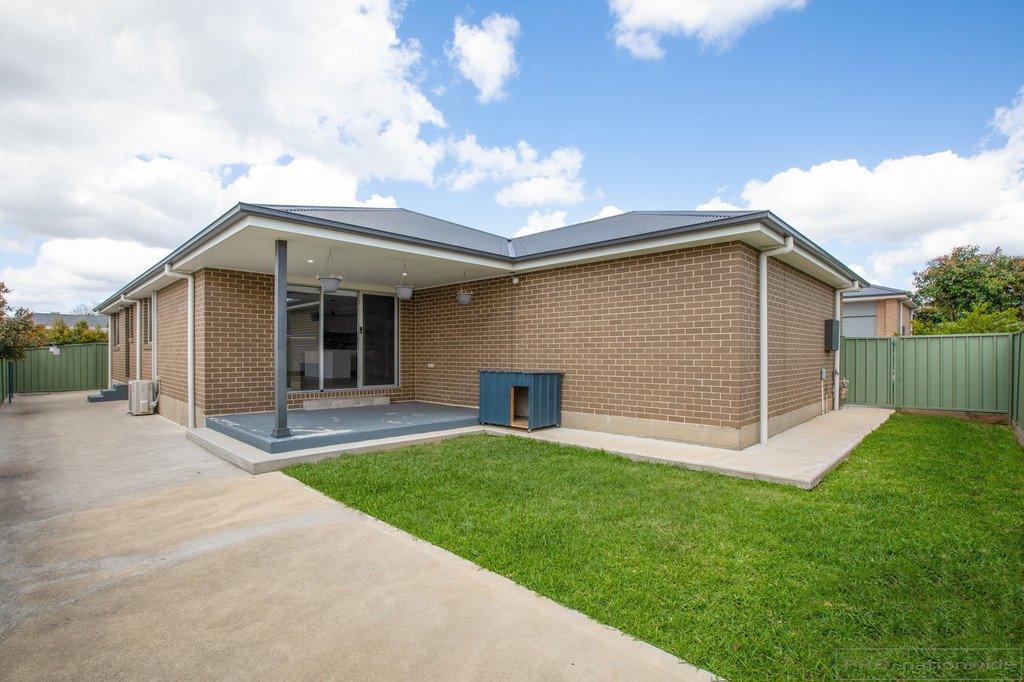 84 Gillies Street RUTHERFORD 18