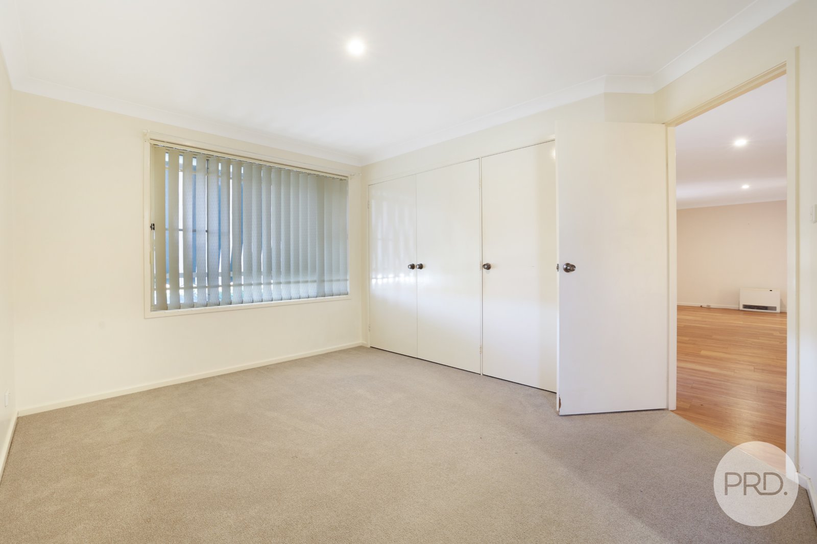 84 Glengarvin Drive TAMWORTH 8