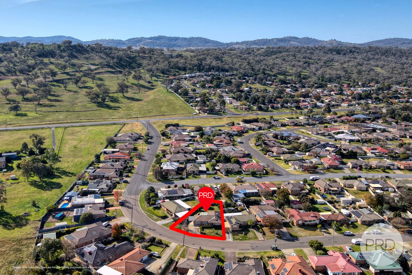 84 Glengarvin Drive TAMWORTH 29