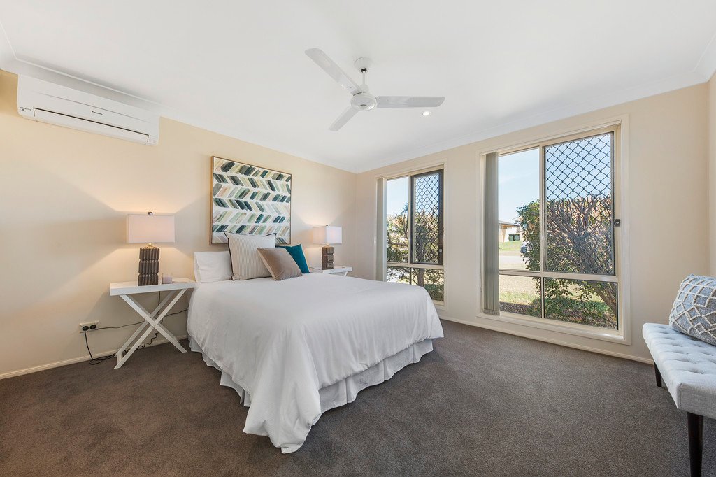 84 Golden Wattle Crescent THORNTON 15