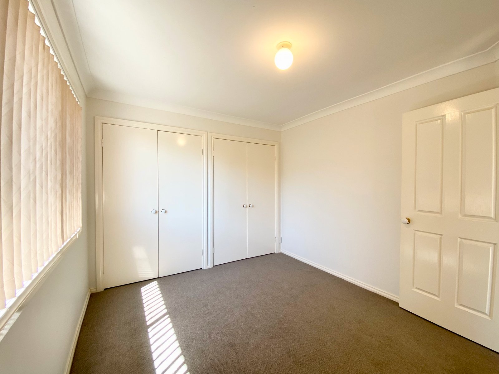 8/4 Helm Close SALAMANDER BAY 13