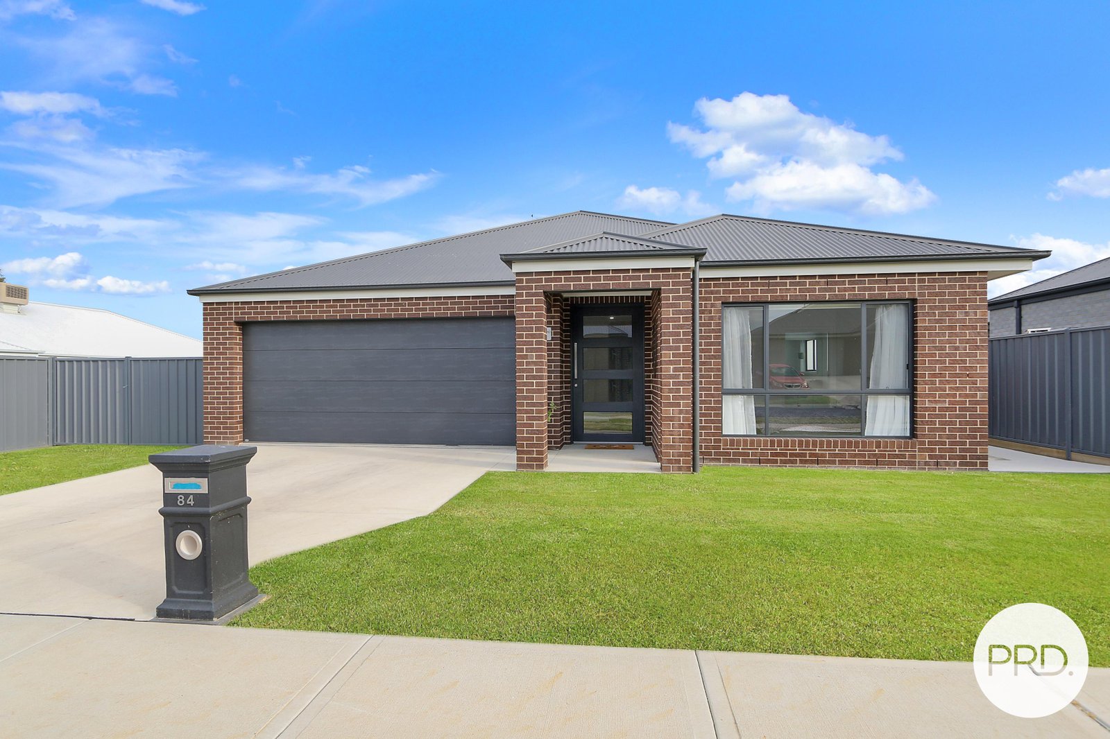 84 Hillford Circuit THURGOONA 1