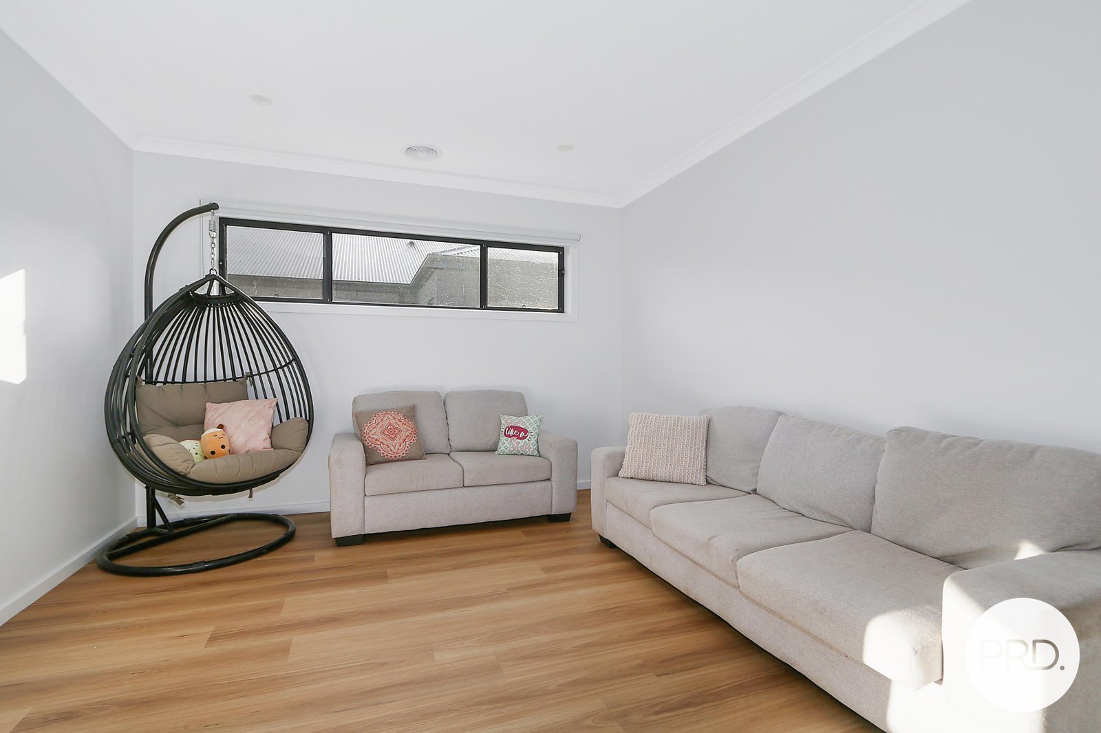 84 Hillford Circuit THURGOONA 4