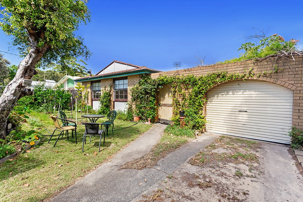 84 Horace Street SHOAL BAY 1