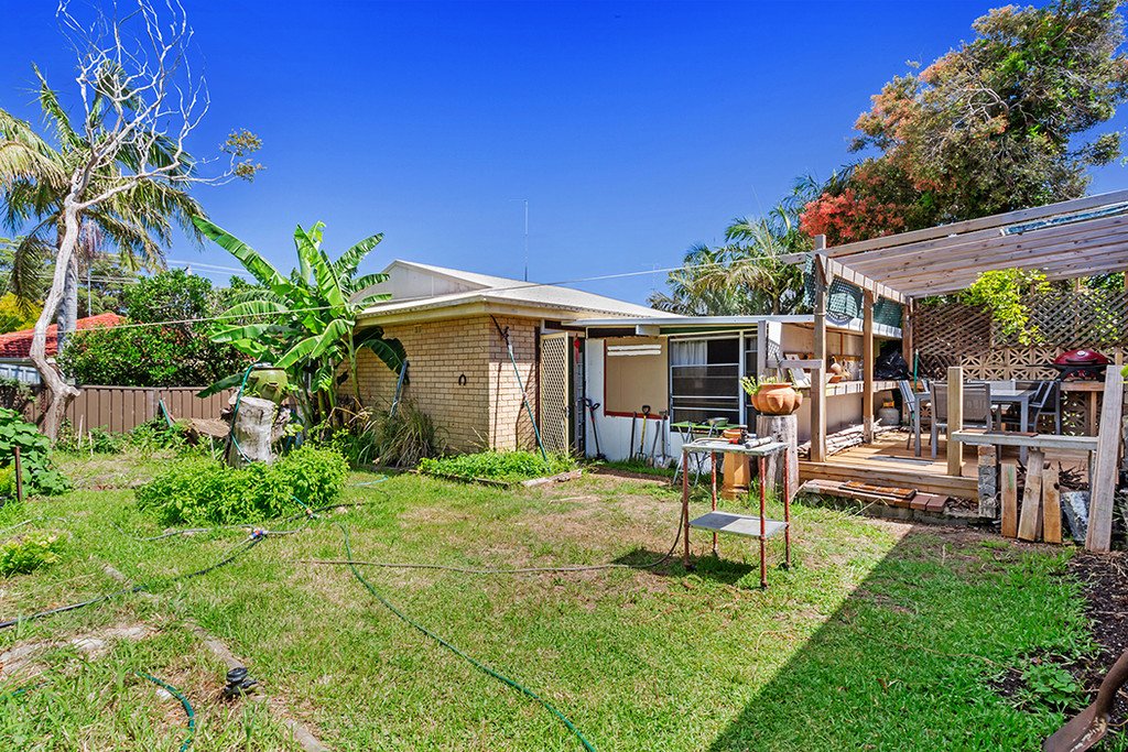 84 Horace Street SHOAL BAY 23