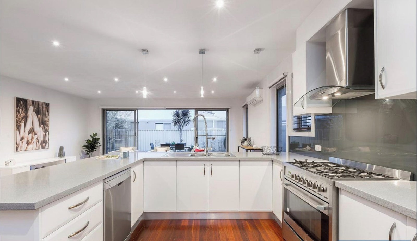 Gallery: 84 Kernot Street