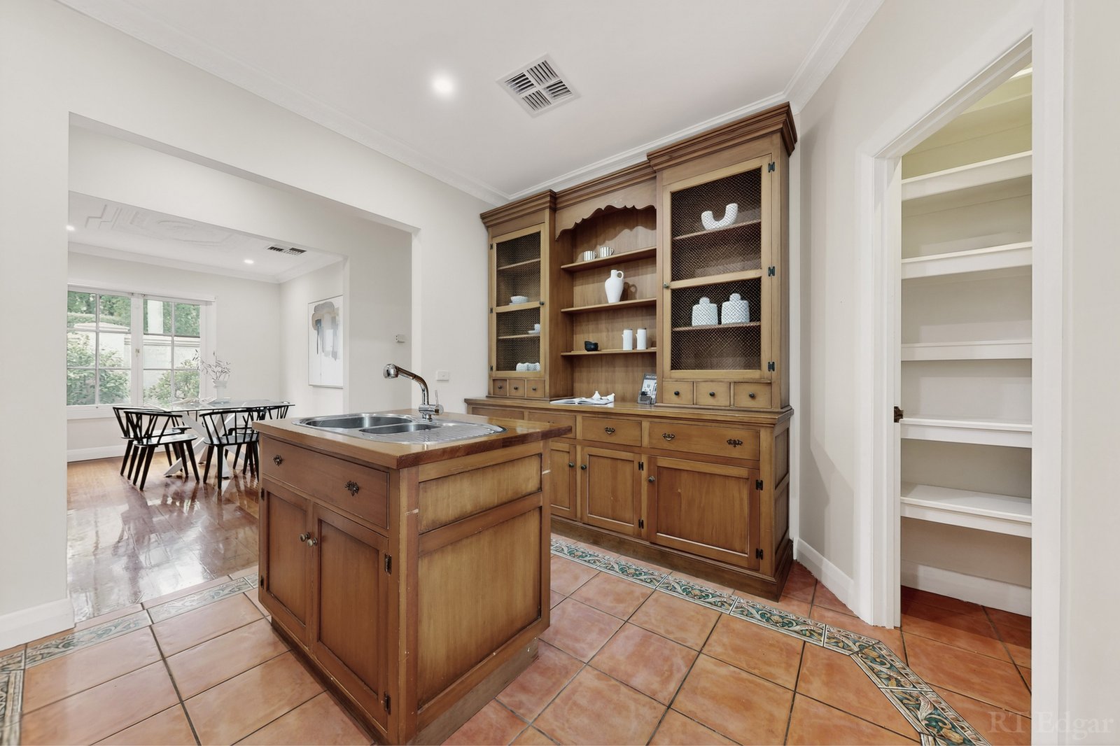 Real Estate and Property in 84 Liddiard Street, Hawthorn, VIC