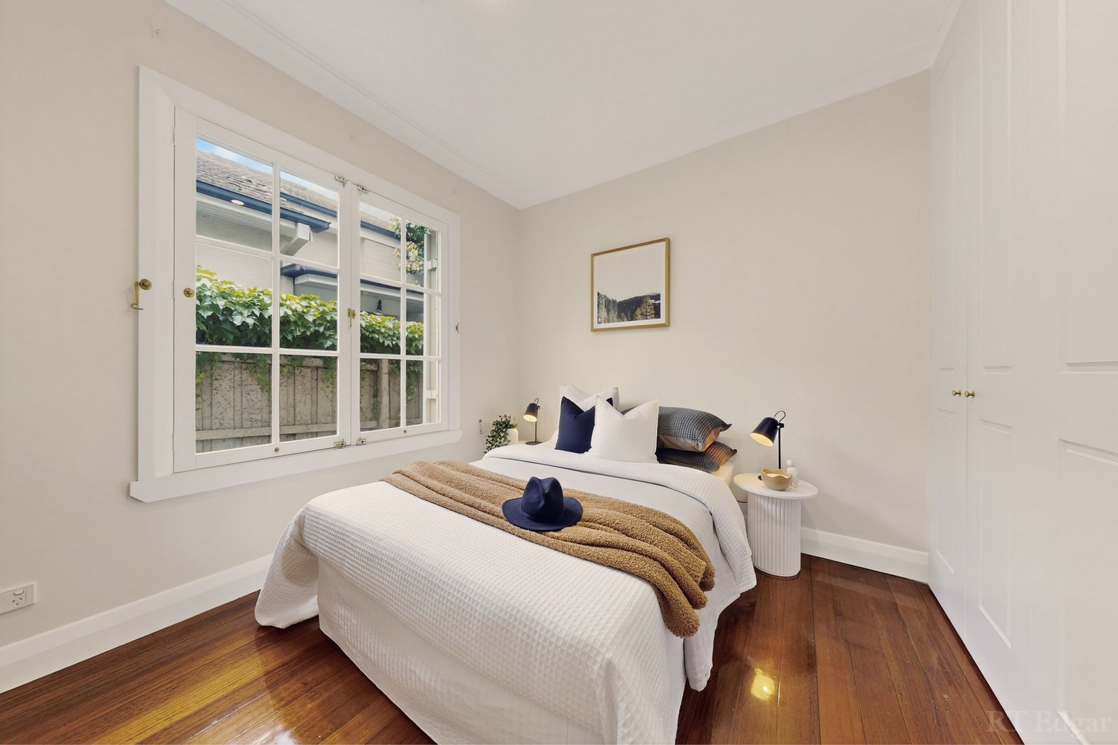 Real Estate and Property in 84 Liddiard Street, Hawthorn, VIC