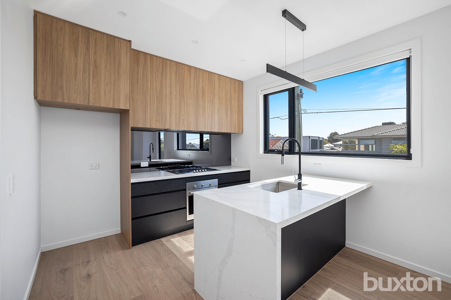Gallery: 84 Montrose Avenue