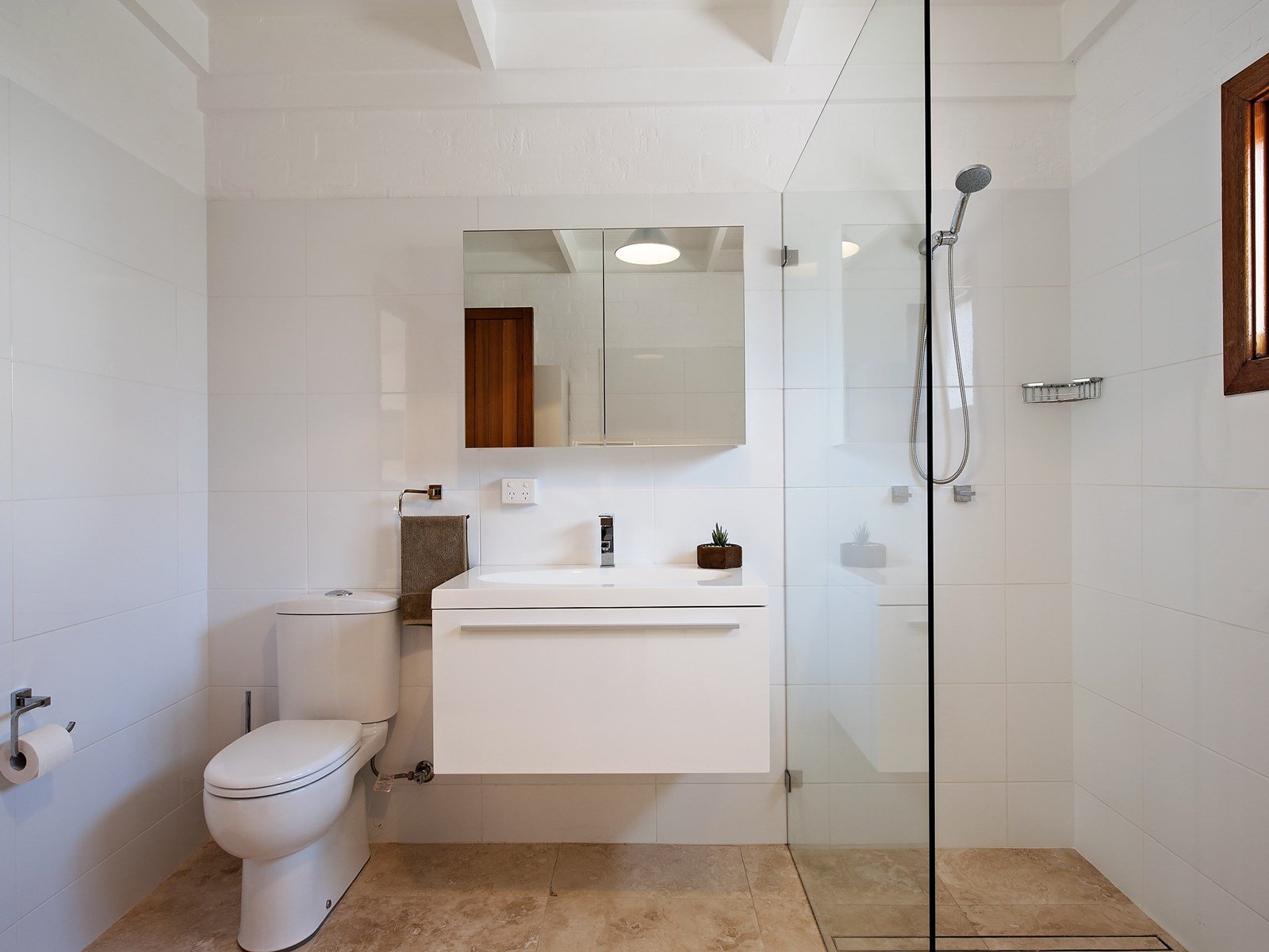 84 Morna Point Road ANNA BAY 8